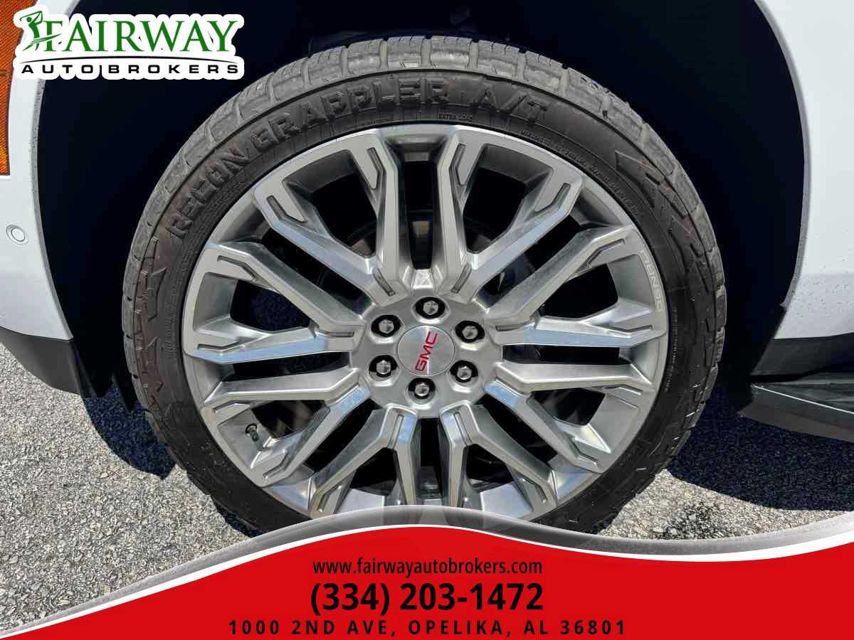 Used 2025 GMC Yukon Denali AWD/4WD image 49