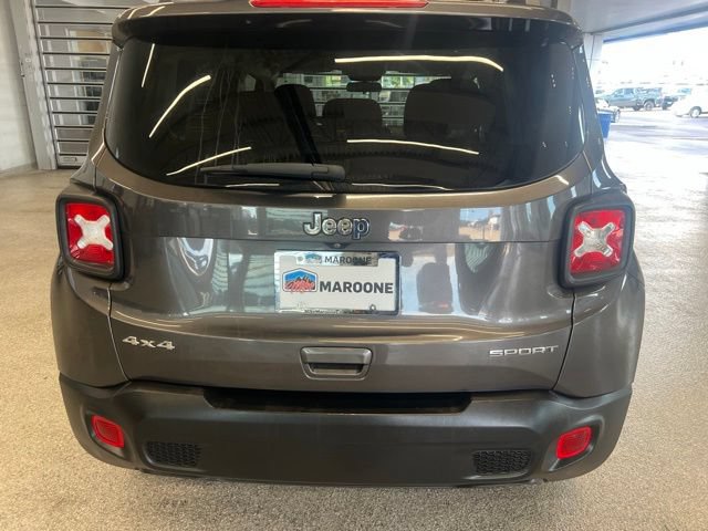Used 2020 Jeep Renegade Sport w/ Sport Appearance Group AWD/4WD image 6