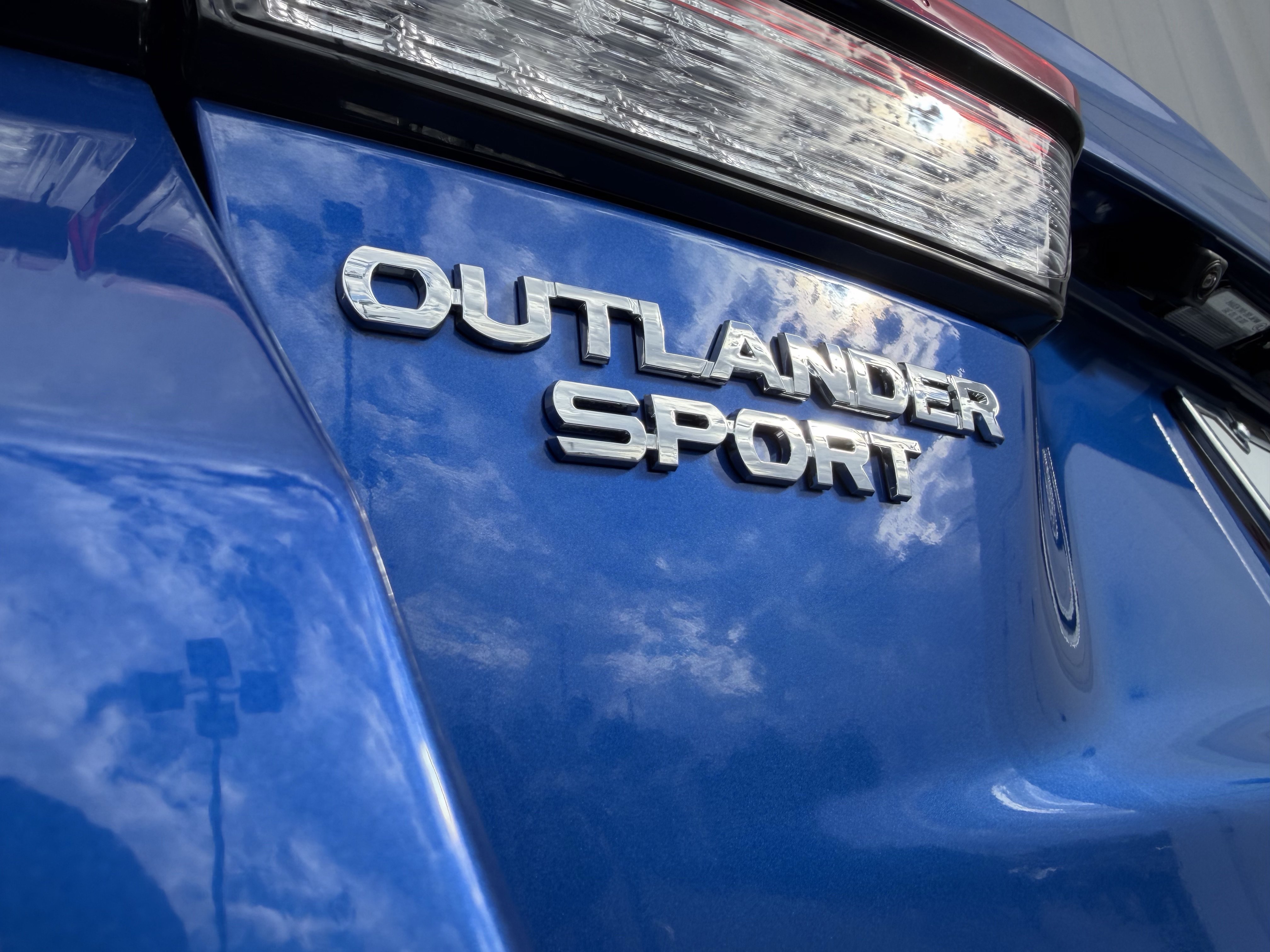 New 2027 Mitsubishi Outlander Sport FWD image 9