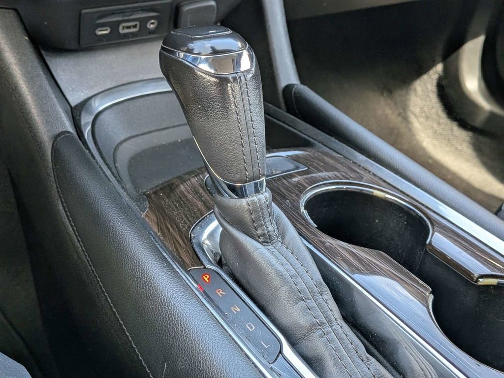 Used 2020 Chevrolet Malibu Premier image 21