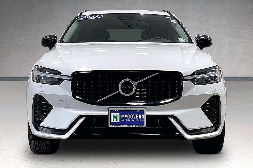 Certified 2023 Volvo XC60 B5 Plus w/ Climate Package AWD/4WD image 2