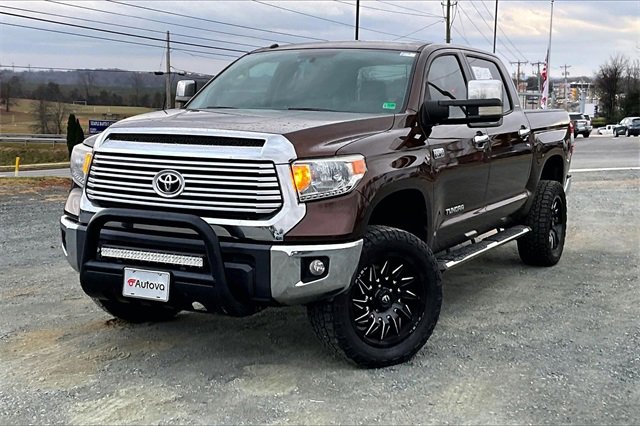 Used 2014 Toyota Tundra Limited image 2