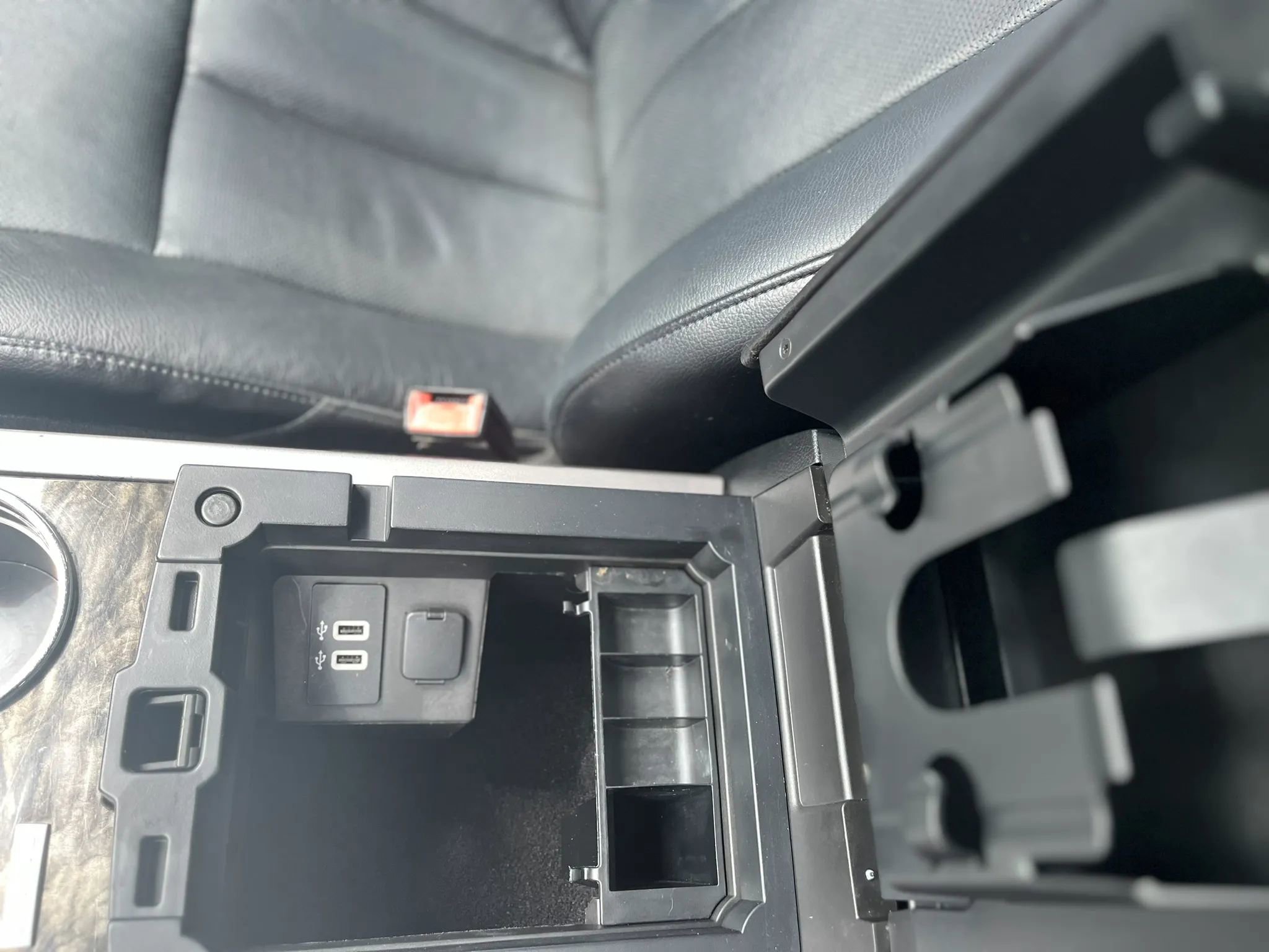 Used 2017 Ford Expedition Limited w/ Equipment Group 301A image 15