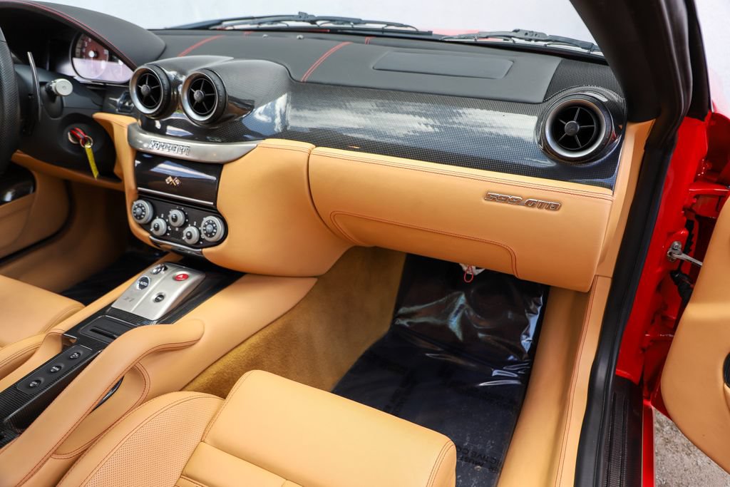 Used 2007 Ferrari 599 GTB Fiorano RWD image 33