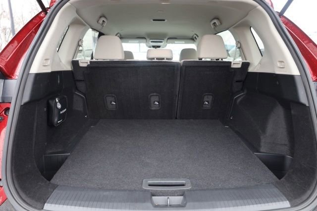 Used 2023 Nissan Rogue SL w/ SL Premium Package image 31