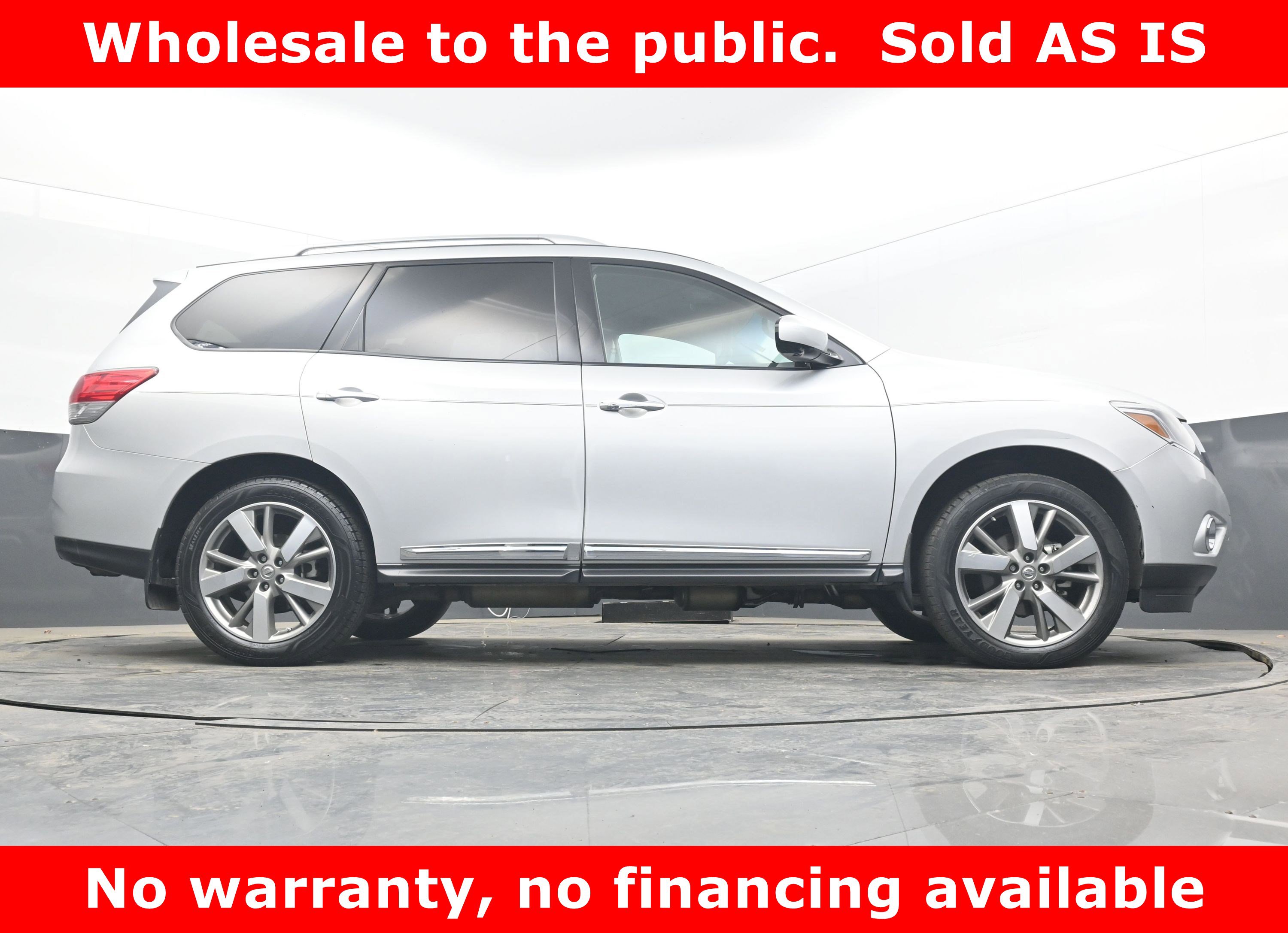 Used 2013 Nissan Pathfinder Platinum image 25