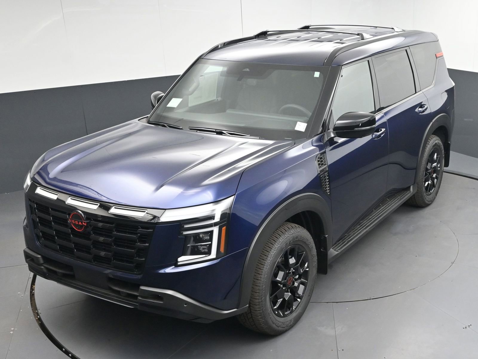 New 2025 Nissan Armada PRO-4X AWD/4WD image 31