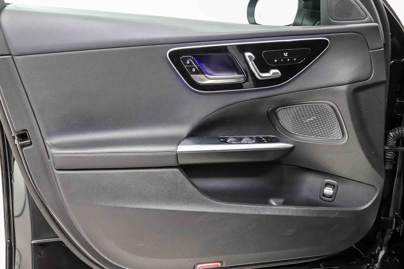 Certified 2023 Mercedes-Benz C 300 Sedan image 22