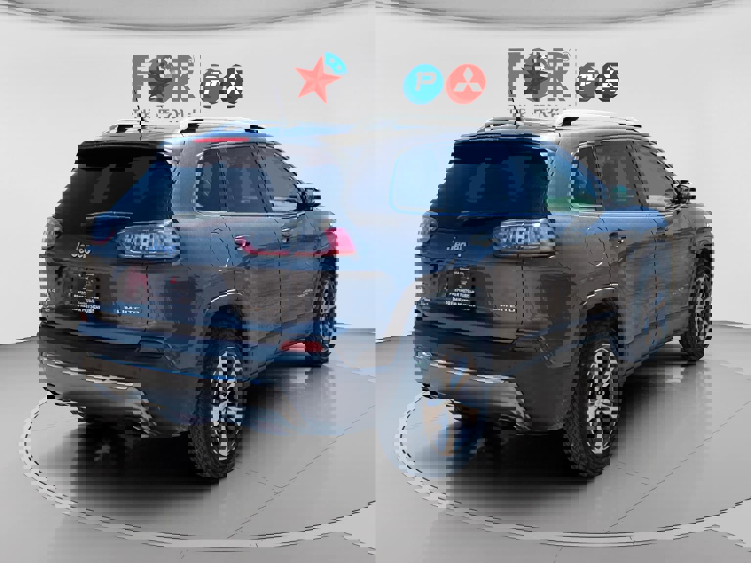 Used 2019 Jeep Cherokee Limited image 5