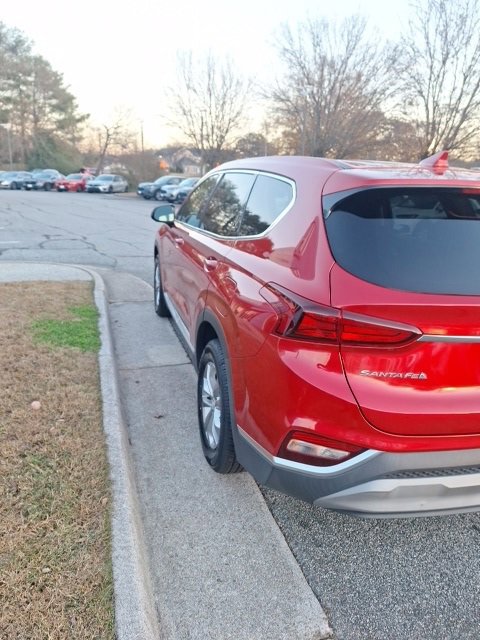 Used 2020 Hyundai Santa Fe SEL image 6