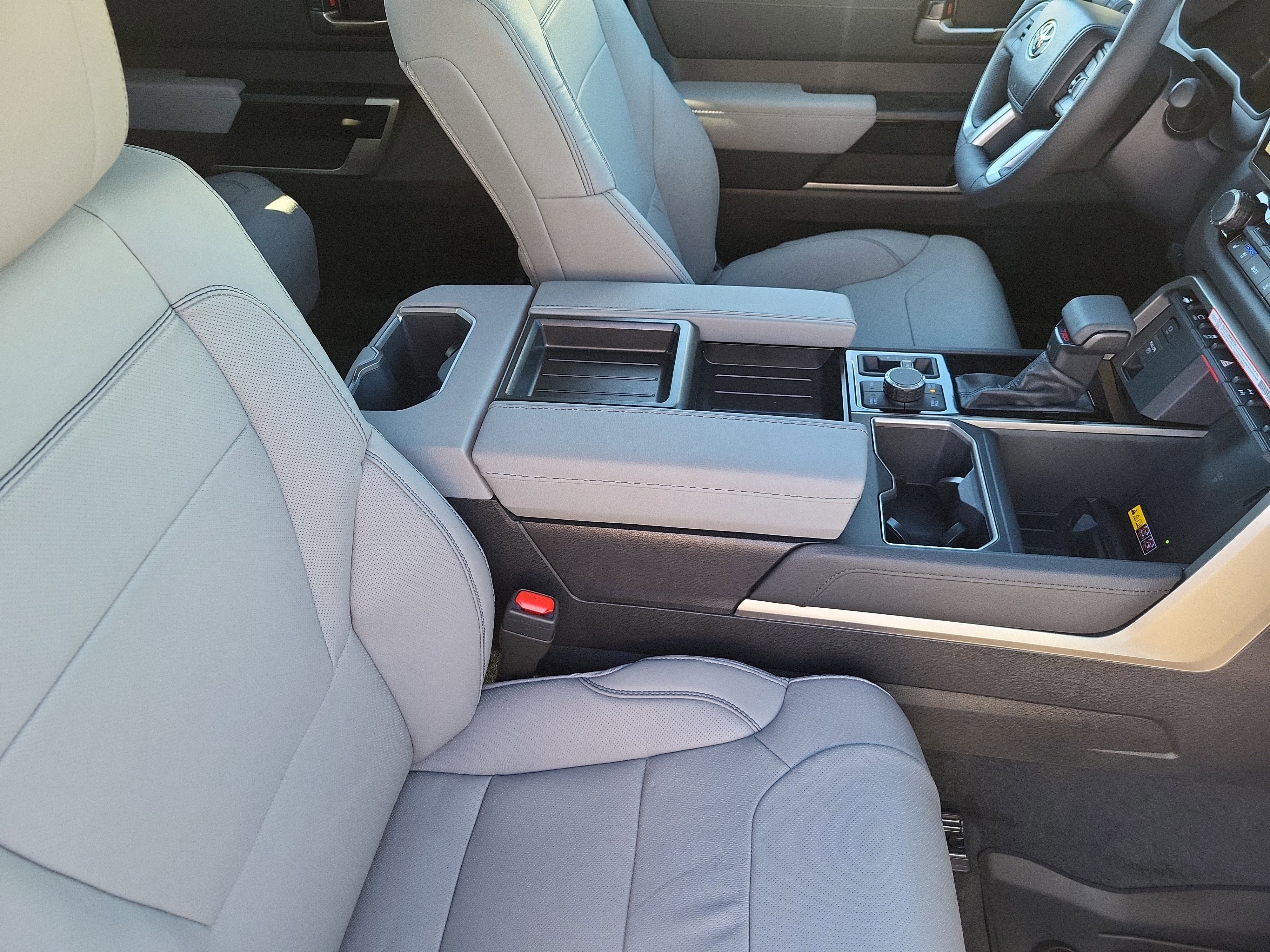 New 2026 Toyota Tundra Limited w/ TRD Off-Road Package image 14