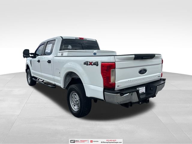 Used 2017 Ford F250 XL w/ Power Equipment Group AWD/4WD image 4