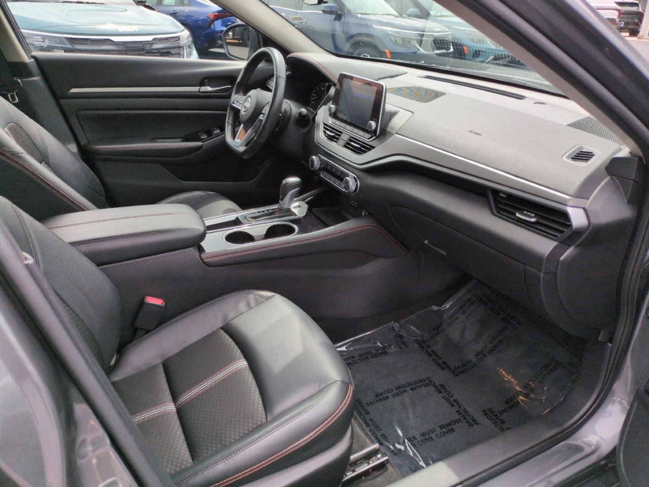 Used 2025 Nissan Altima 2.5 SR FWD image 30