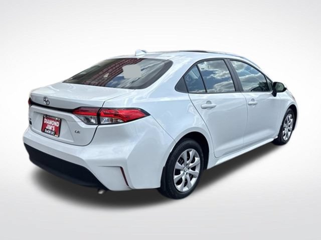 Used 2026 Toyota Corolla LE FWD image 7