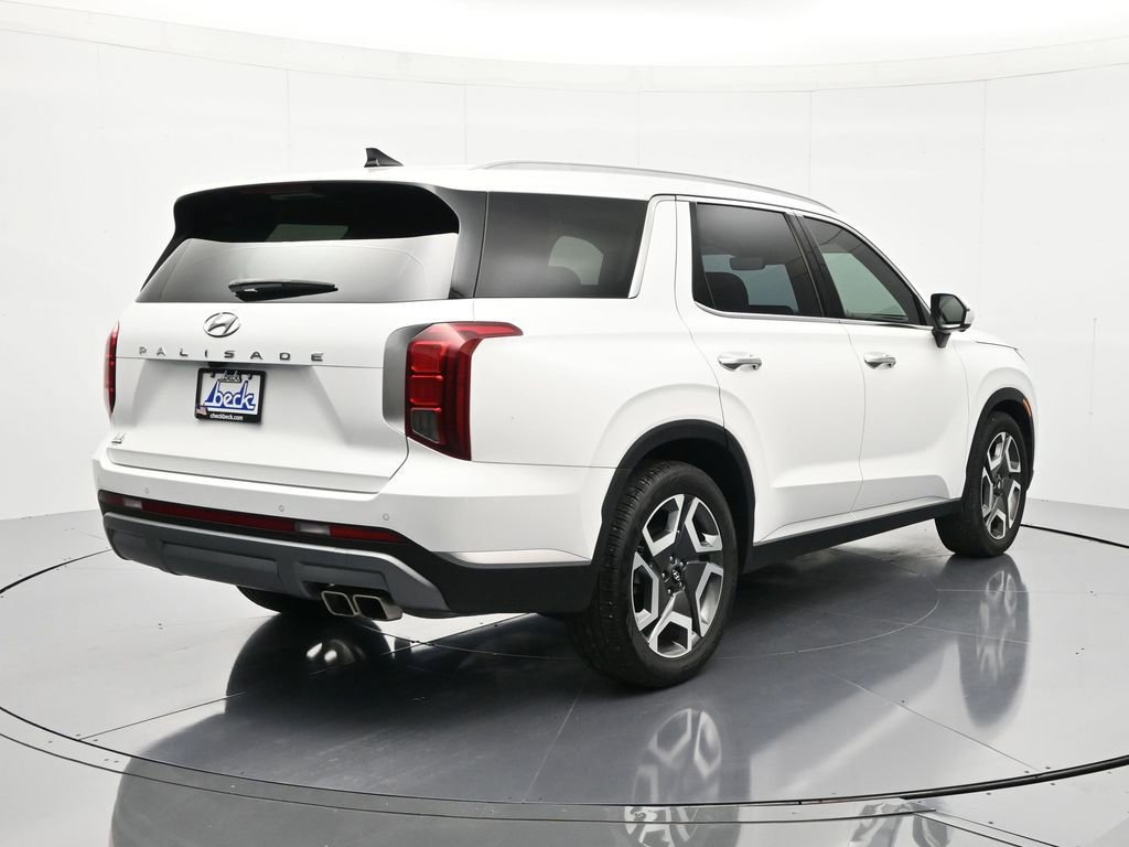 Used 2023 Hyundai Palisade SEL w/ Cargo Package image 6