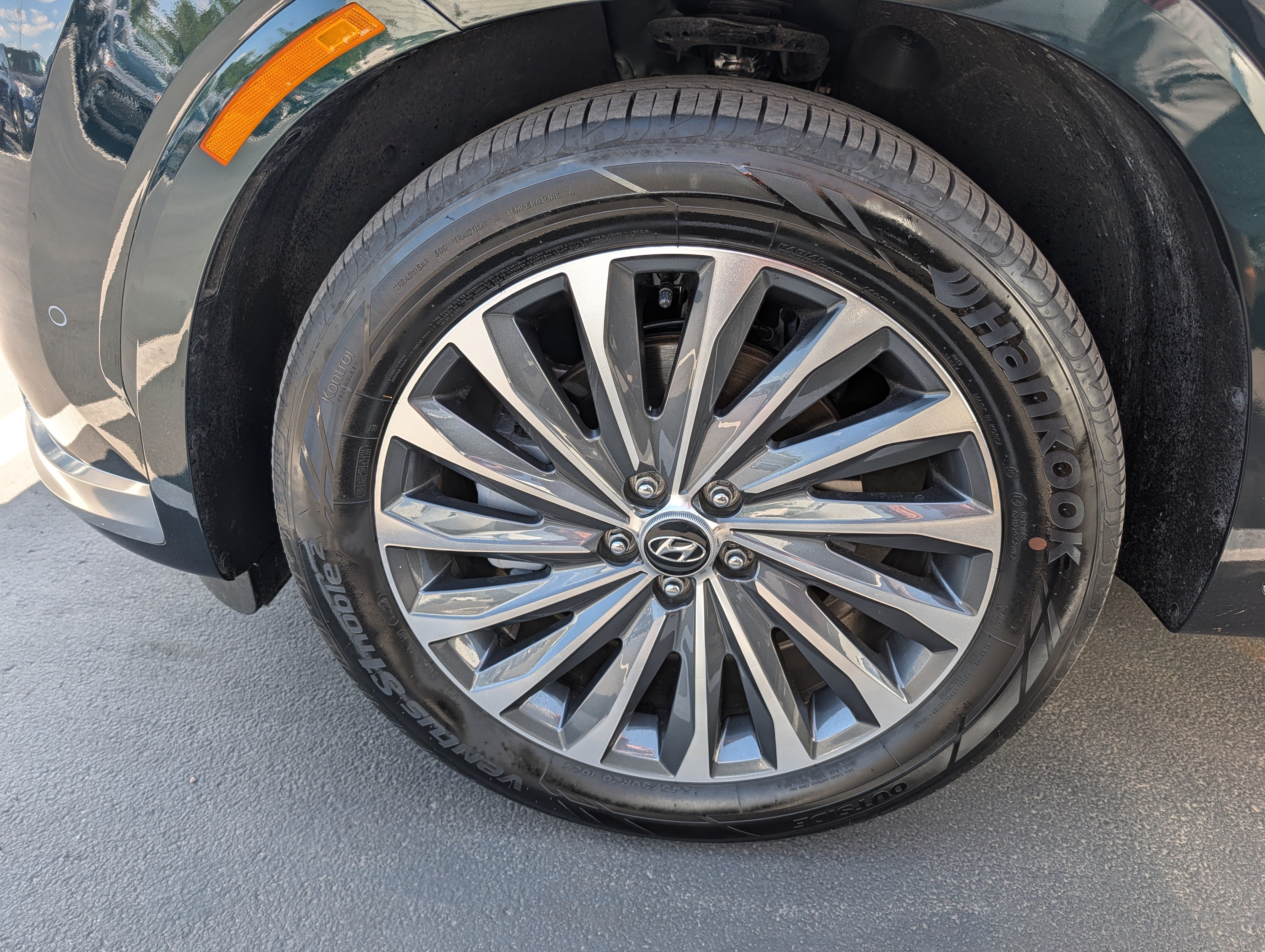 Used 2025 Hyundai Palisade Calligraphy AWD/4WD image 15