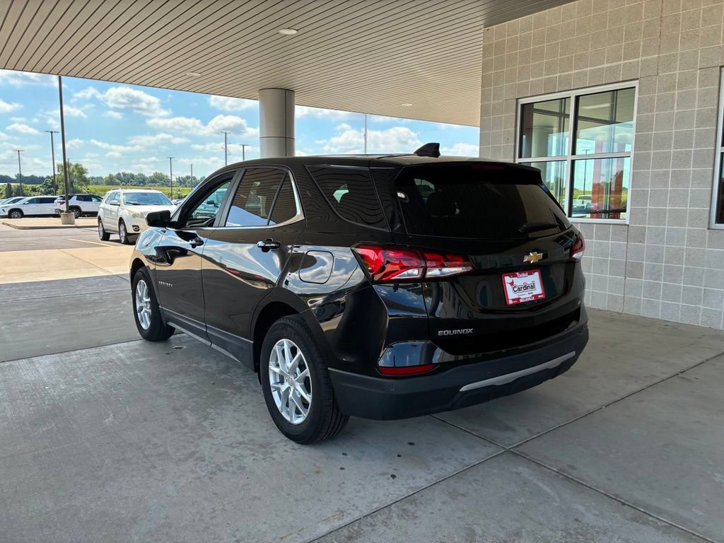 Used 2023 Chevrolet Equinox LT FWD image 3