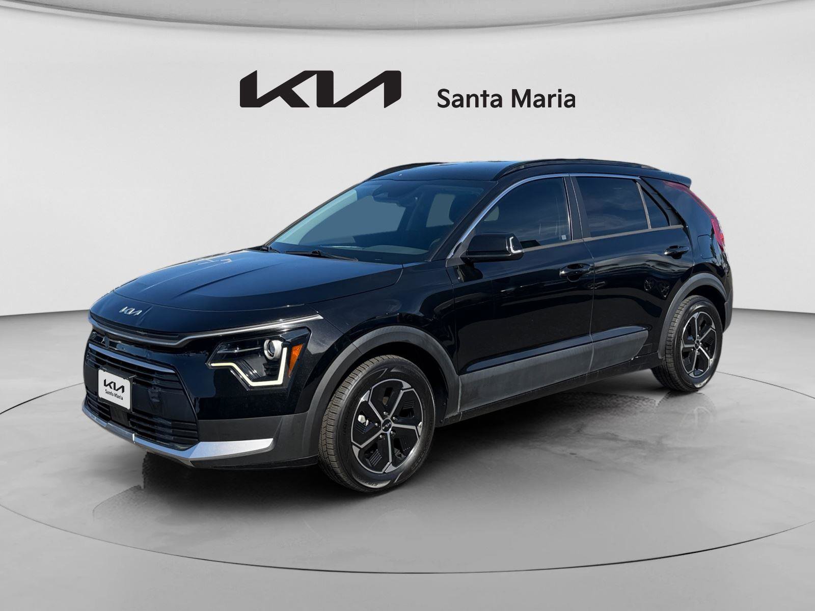 Certified 2023 Kia Niro EX image 3