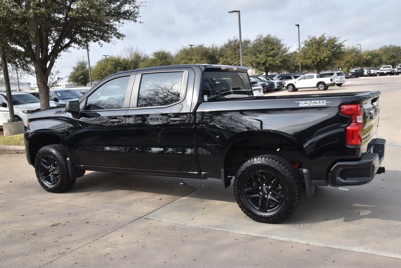 Used 2025 Chevrolet Silverado 1500 Custom Trail Boss w/ Midnight Edition image 11