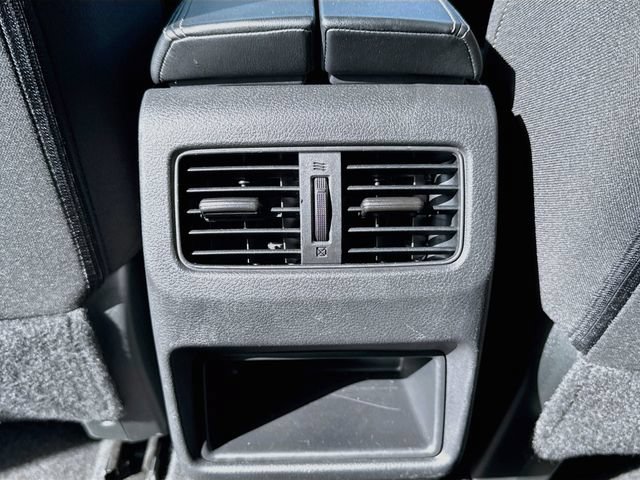 Used 2024 Nissan Rogue S FWD image 23