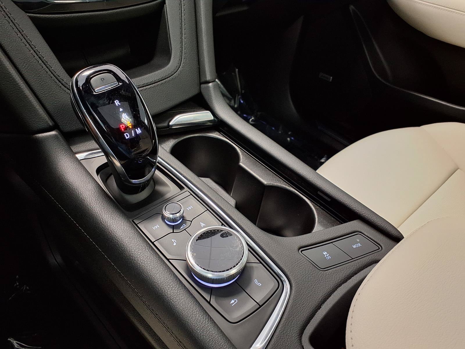 Certified 2025 Cadillac XT5 Sportv AWD/4WD image 24