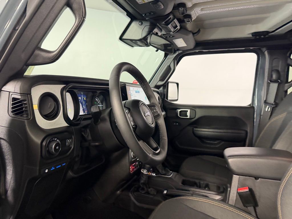 Used 2025 Jeep Wrangler Willys 4xe image 23