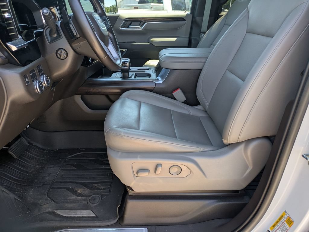 Used 2023 GMC Sierra 1500 SLT w/ SLT Premium Package AWD/4WD image 15