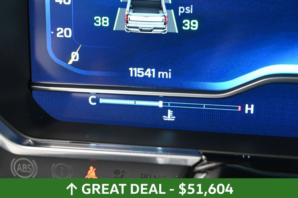 Used 2022 Chevrolet Silverado 1500 RST AWD/4WD image 42