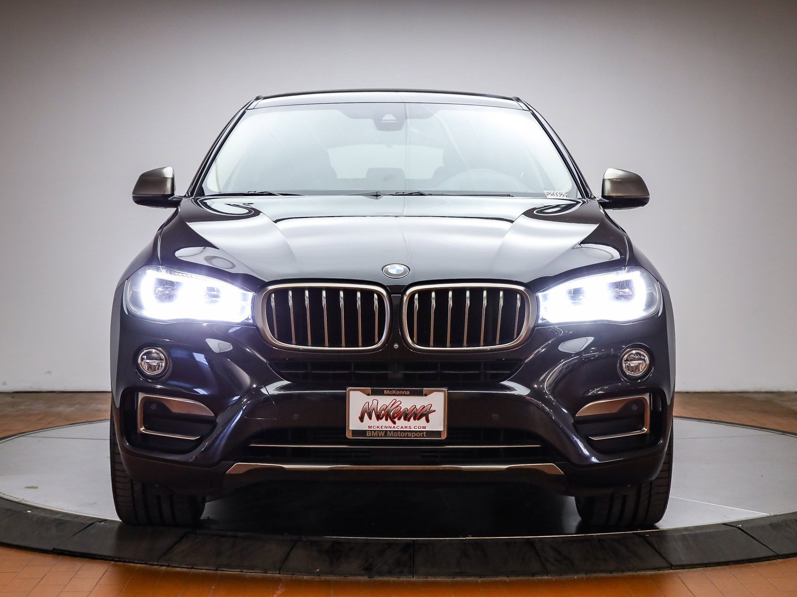 Used 2016 BMW X6 sDrive35i image 2