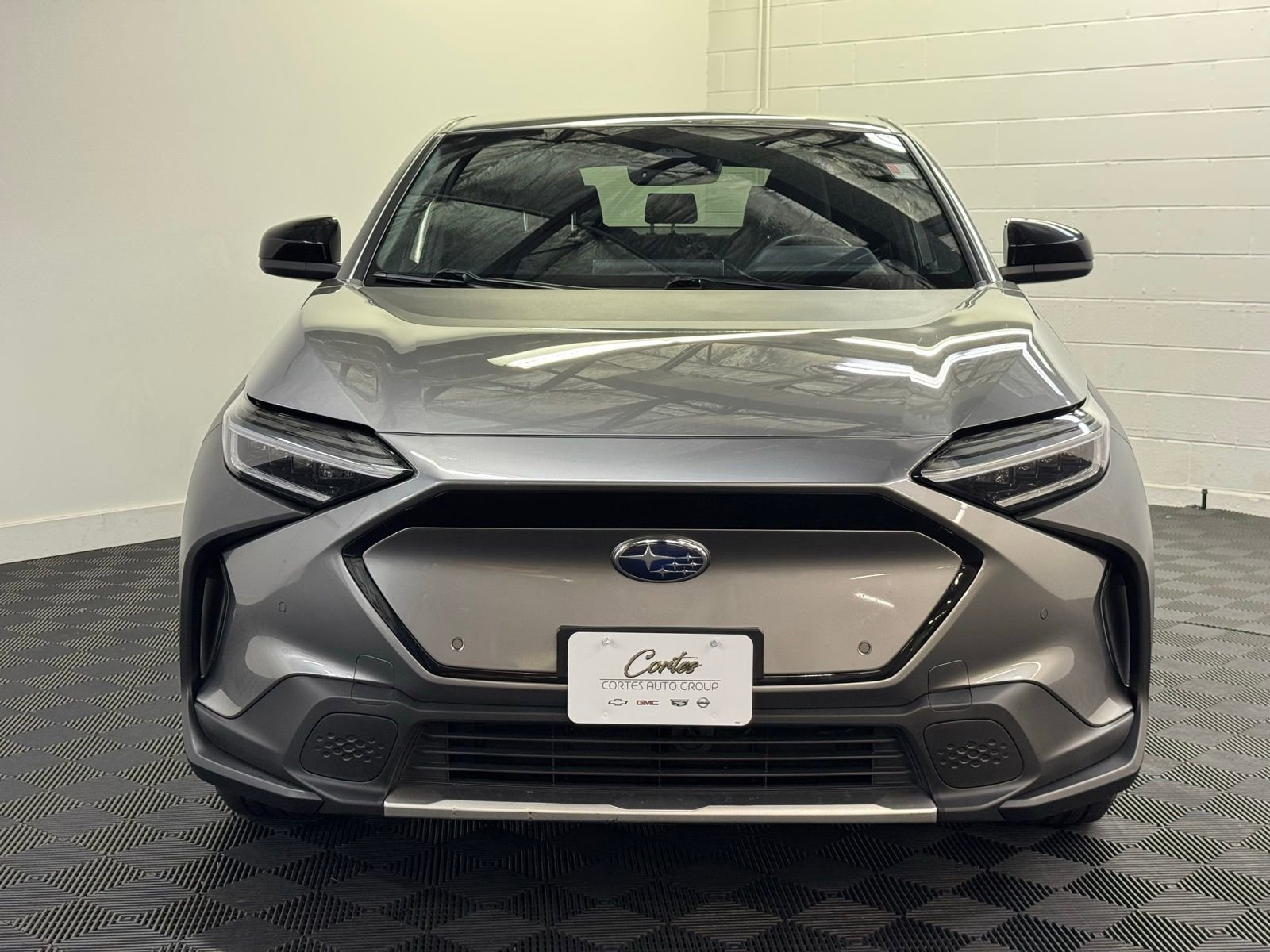 Used 2023 Subaru Solterra AWD image 5