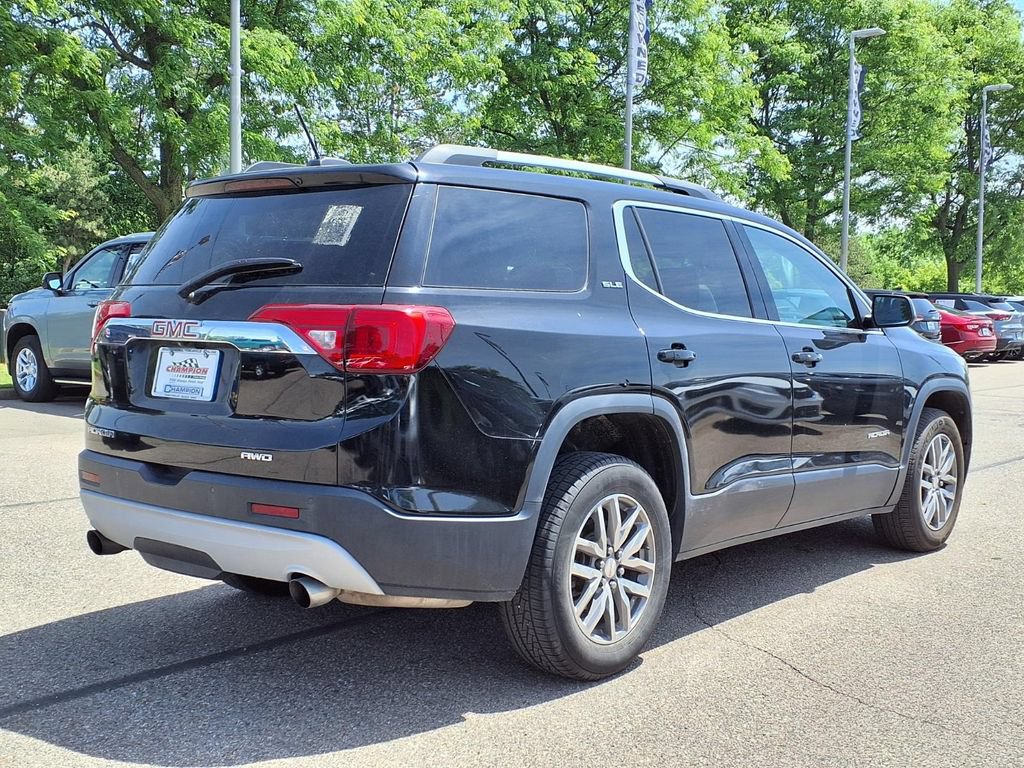Used 2017 GMC Acadia SLE w/ Driver Alert Package I AWD/4WD image 4