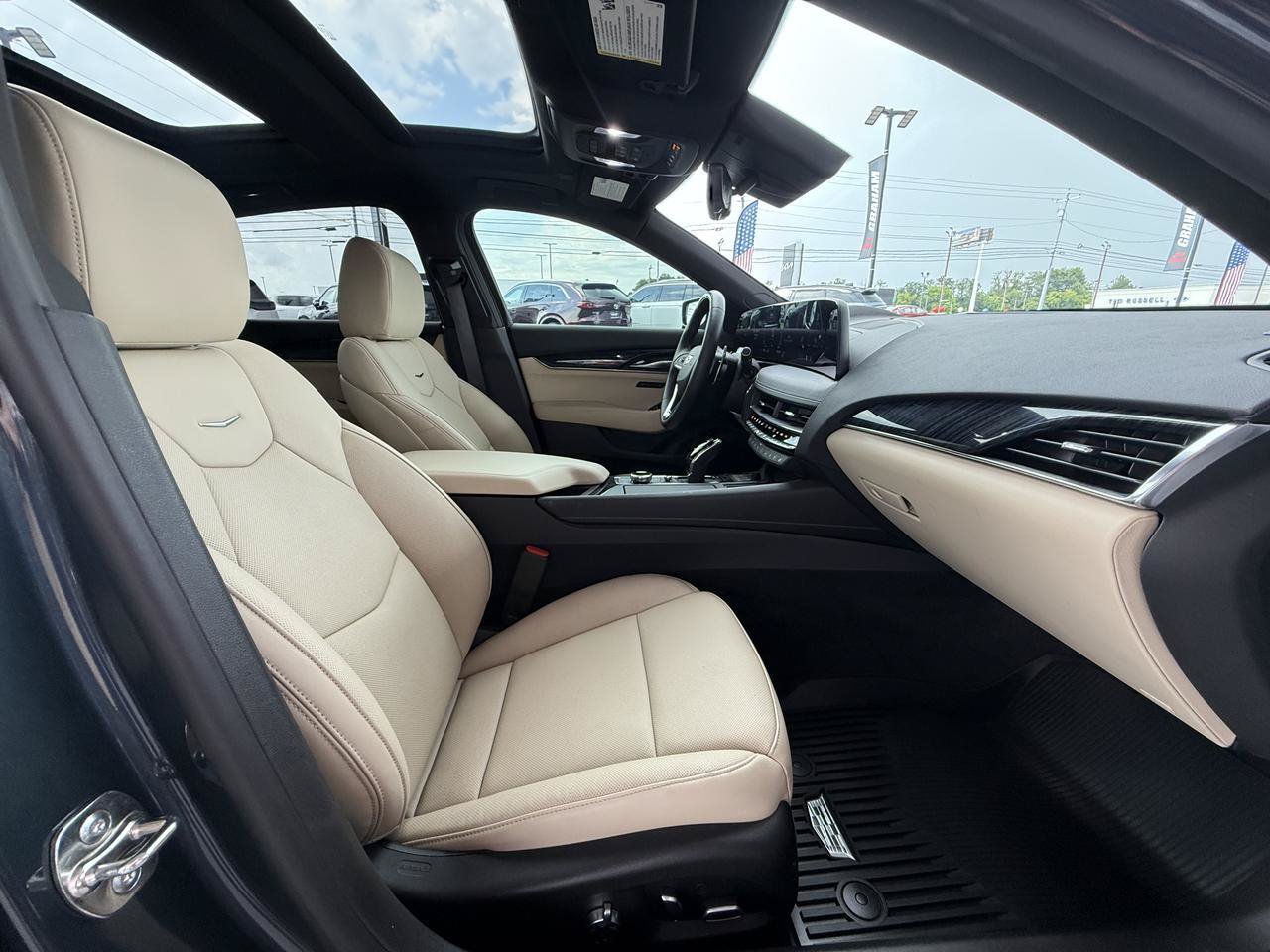 Used 2026 Cadillac CT5 Premium Luxury w/ Technology Package AWD/4WD image 35