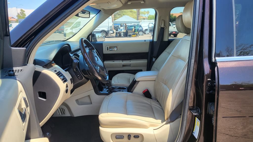 Used 2014 Ford Flex Limited w/ Equipment Group 303A AWD/4WD image 30