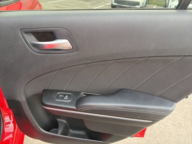 Used 2023 Dodge Charger SXT RWD image 31