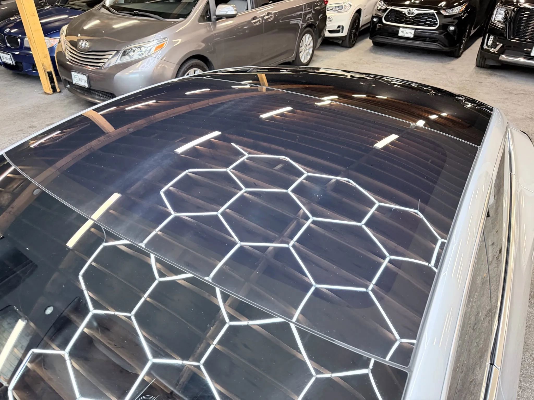 Used 2018 Tesla Model 3 Long Range image 5