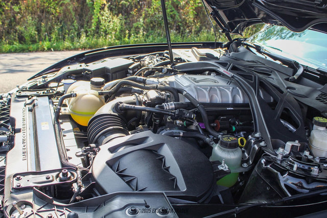 Used 2022 Ford Mustang Shelby GT500 w/ Carbon Fiber Track Pack image 22