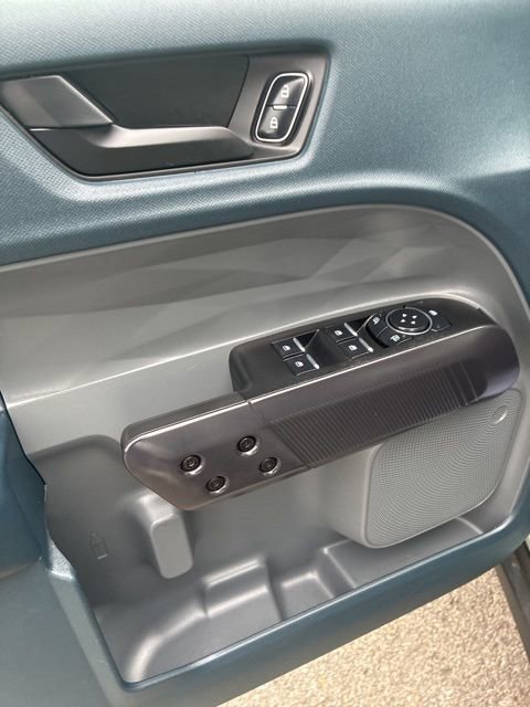 Used 2024 Ford Maverick XLT w/ XLT Luxury Package image 11