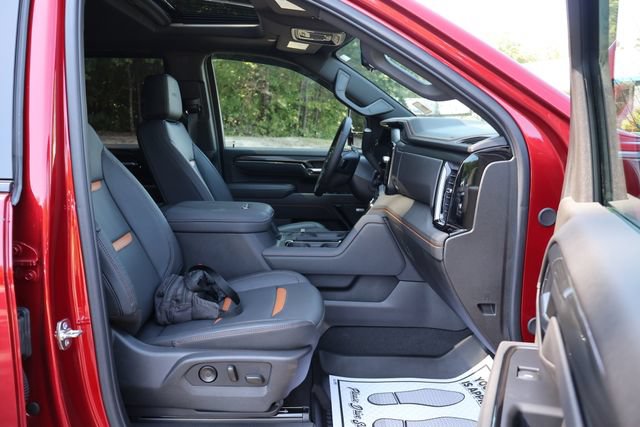 Used 2026 GMC Sierra 2500 AT4 w/ AT4 Premium Plus Package AWD/4WD image 26