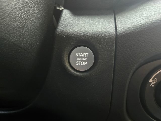 Used 2022 Nissan Frontier SV image 33