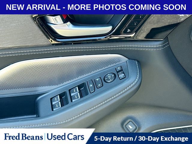 Used 2026 Acura MDX w/ Advance Package image 8