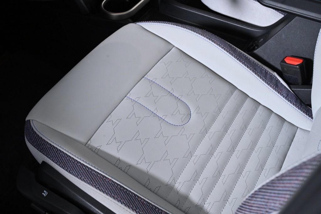 Certified 2026 MINI Cooper S FWD image 21