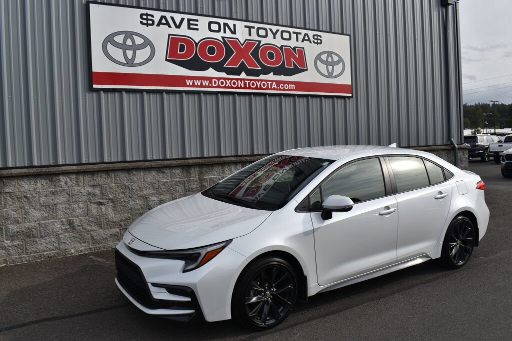 Certified 2026 Toyota Corolla SE w/ SE Premium Package