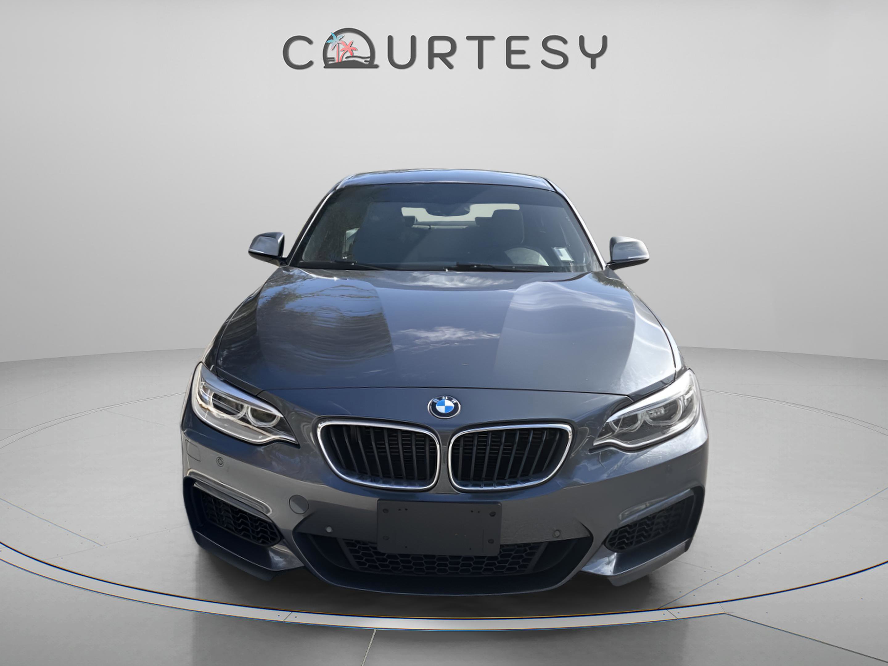 Used 2015 BMW M235i xDrive Coupe image 10