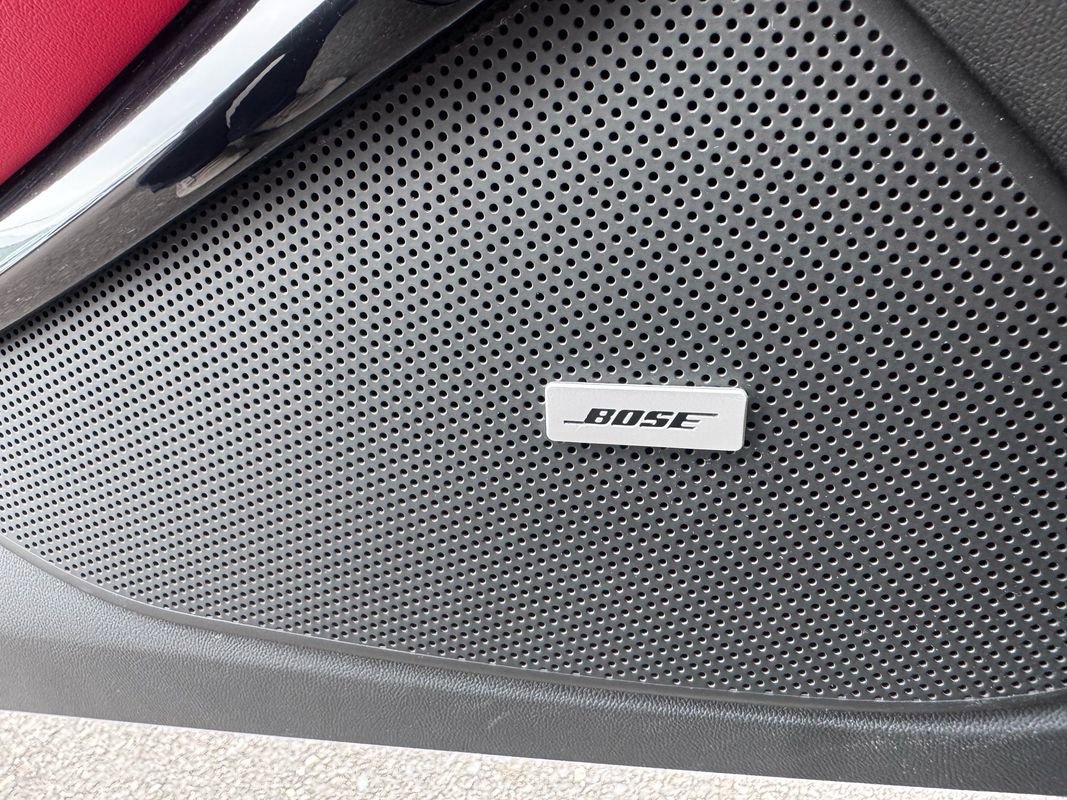 Used 2021 Chevrolet Camaro LT w/ Redline Edition RWD image 11