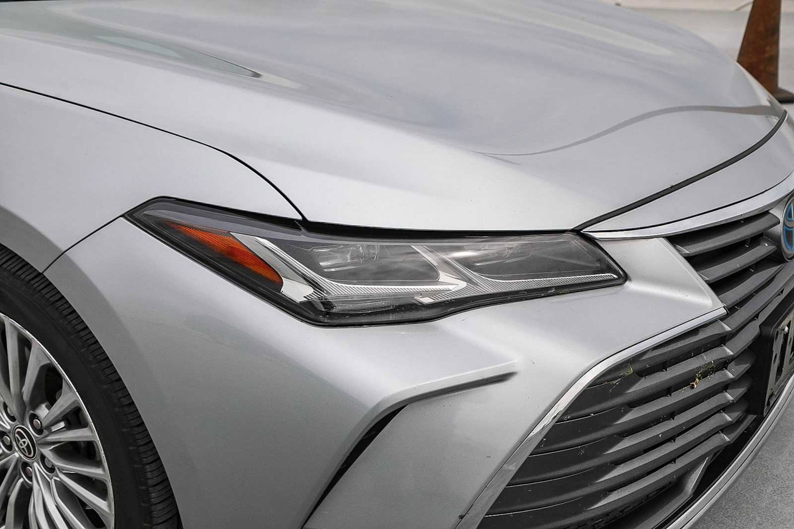 Certified 2020 Toyota Avalon Limited image 16