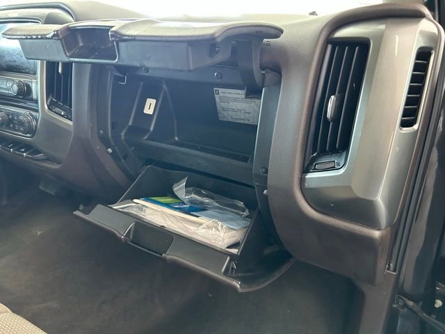 Used 2018 Chevrolet Silverado 1500 LT w/ All Star Edition image 30