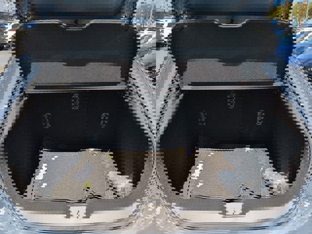 Used 2024 MAZDA MAZDA3 s image 13