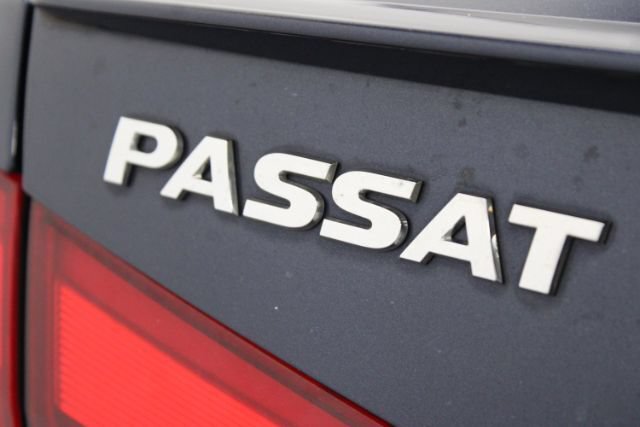 Used 2014 Volkswagen Passat TDI SEL Premium FWD image 5