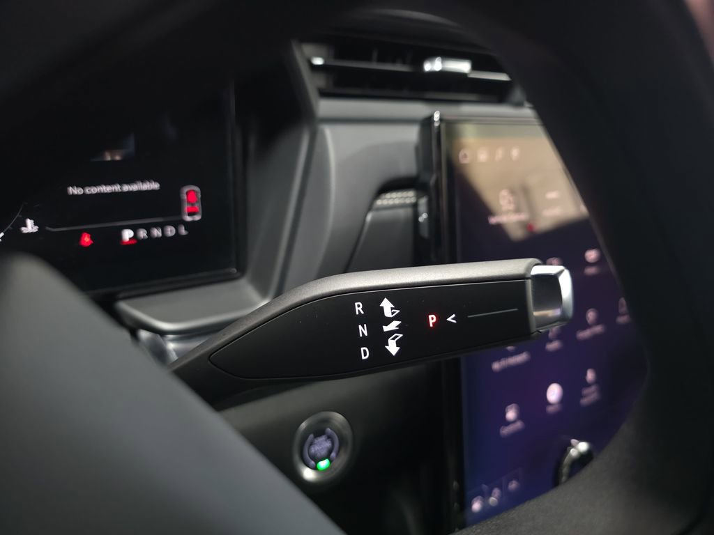 Certified 2025 GMC Terrain Elevation image 24