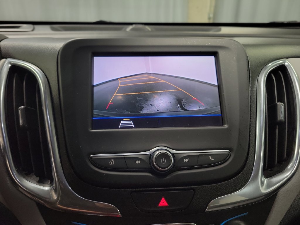 Used 2020 Chevrolet Equinox LT FWD image 21